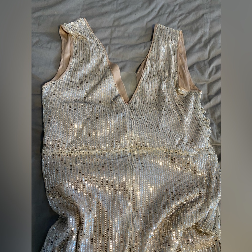Silver Backless Sequin Gown with V-neck for Wedding Guest - Picture 10 of 11
